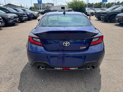 New 2026 Toyota GR86 Premium RWD image 6