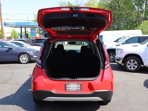 Used 2023 Kia Soul LX w/ LX Technology Package FWD image 43