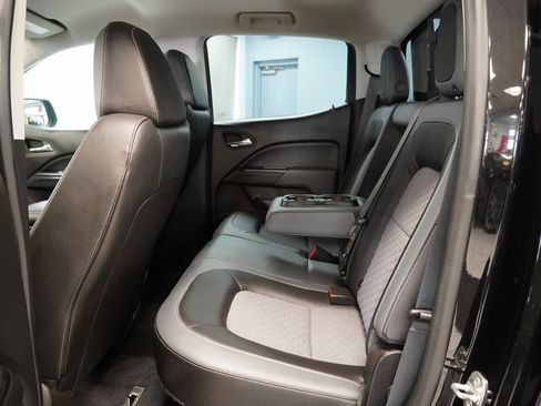 Used 2017 Chevrolet Colorado Z71 image 22