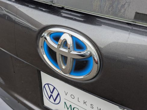 Used 2014 Toyota Prius V Two image 24