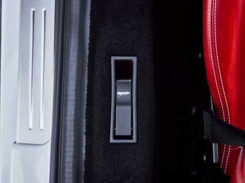 Used 2021 Ferrari F8 Tributo image 33