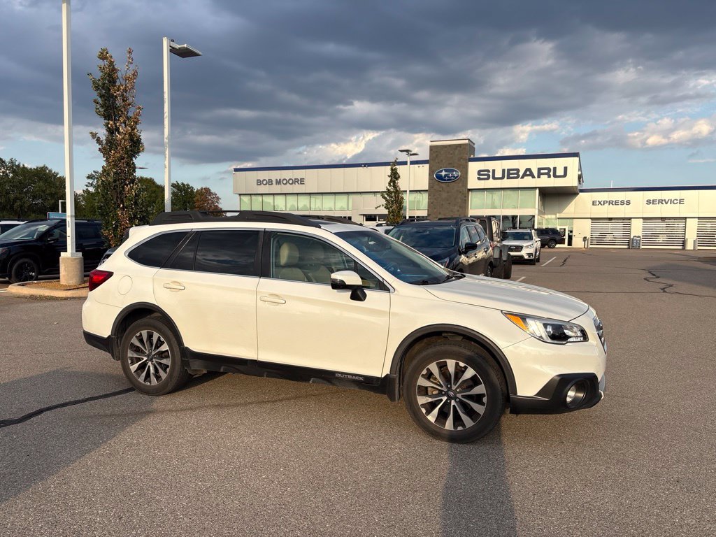Used 2017 Subaru Outback 2.5i Limited AWD/4WD image 1