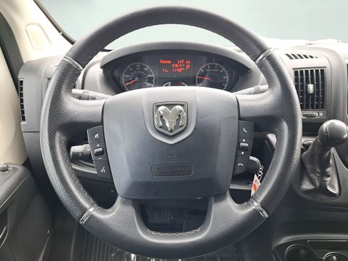 Used 2021 RAM ProMaster 2500 w/ Premium Appearance Group FWD image 24