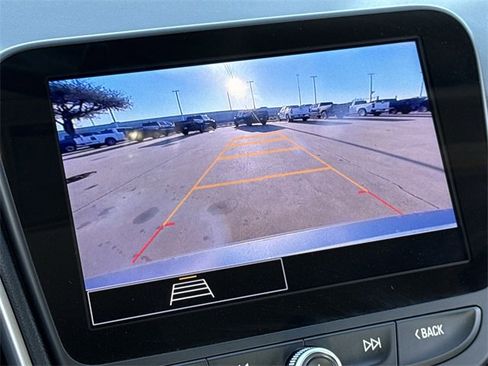 Used 2025 Chevrolet Malibu LT image 18