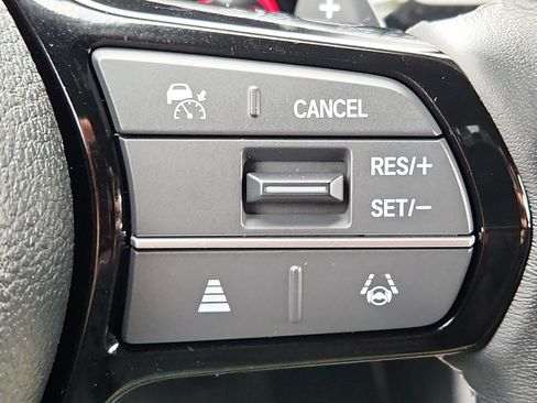 Used 2025 Honda Civic Sport image 21