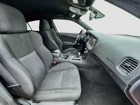 Used 2022 Dodge Charger GT RWD image 17