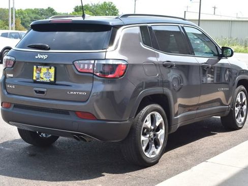 Used 2021 Jeep Compass Limited w/ Sun and Sound Group AWD/4WD image 12