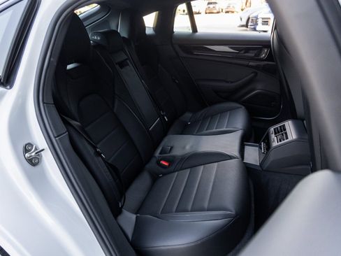 New 2026 Porsche Panamera 4 image 41