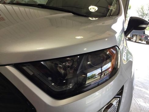 Used 2021 Ford EcoSport SES image 7