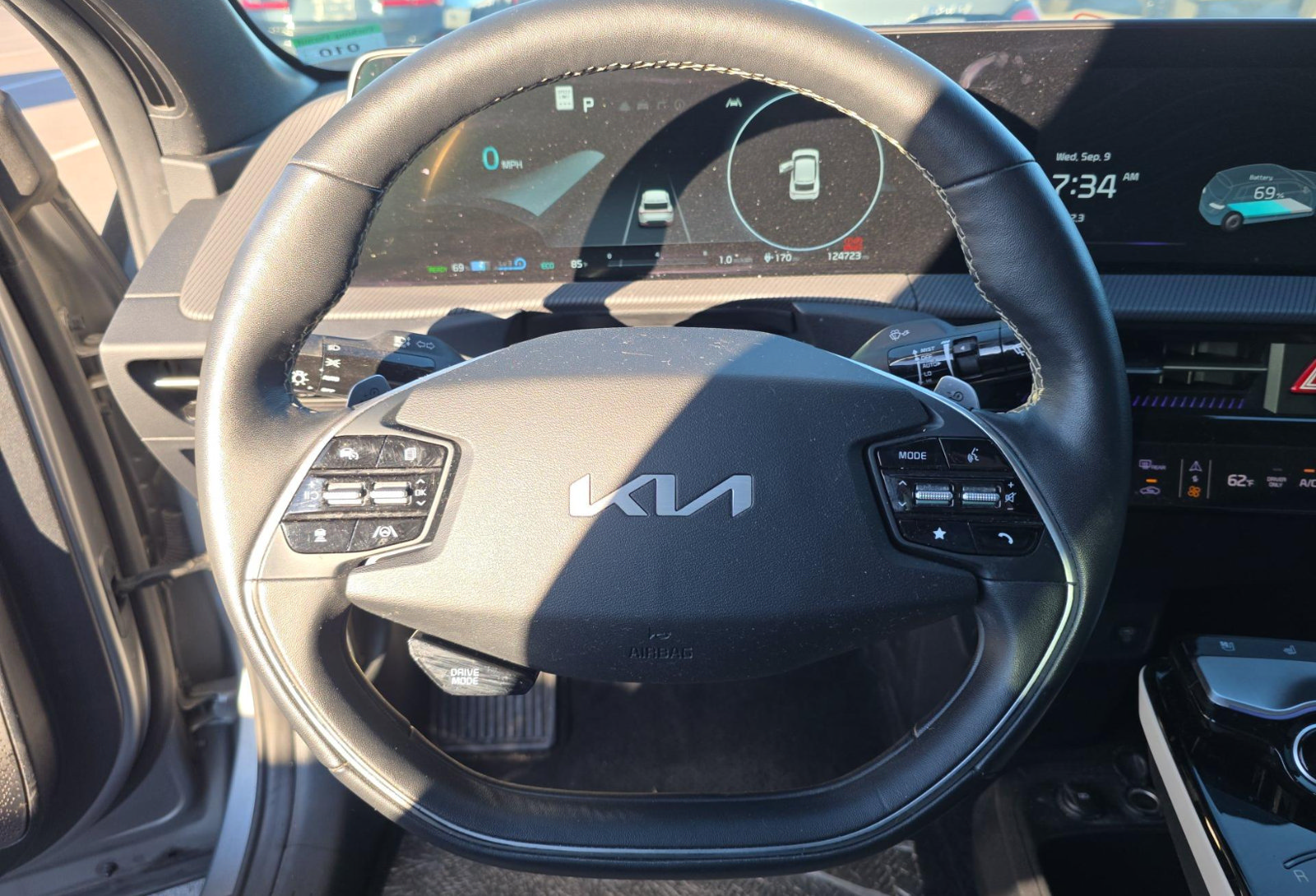 Used 2023 Kia EV6 GT-Line w/ GT-Line White Seat Package AWD/4WD image 14