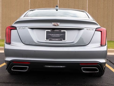 Used 2025 Cadillac CT5 Premium Luxury RWD image 8
