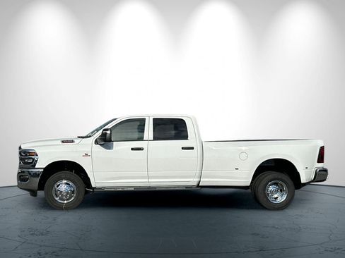 New 2026 RAM 3500 Tradesman image 7