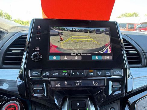 Used 2022 Honda Odyssey Elite image 29
