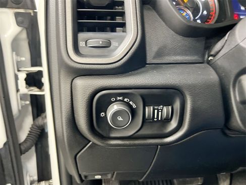 Used 2019 RAM 3500 Tradesman image 17