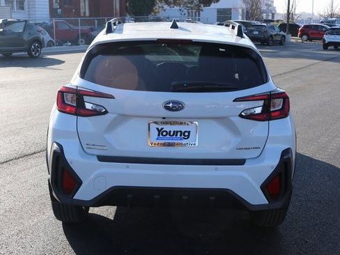Used 2025 Subaru Crosstrek 2.5i Limited w/ Crosstrek Mirror Package image 4