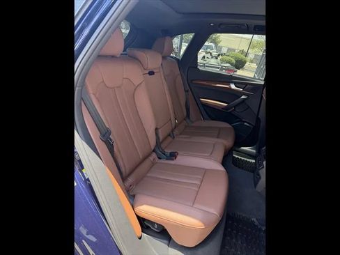Used 2023 Audi Q5 2.0T Premium Plus w/ Premium Plus Package AWD/4WD image 18