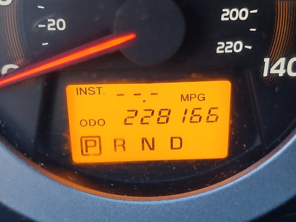 Used 2009 Toyota RAV4 Limited AWD/4WD image 17