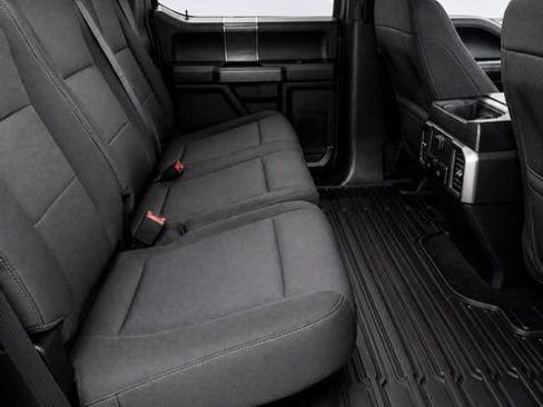 Used 2019 Ford F150 XLT w/ Equipment Group 302A Luxury AWD/4WD image 19