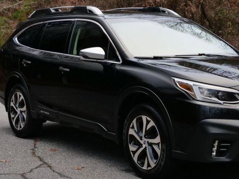 Used 2020 Subaru Outback Touring XT image 37