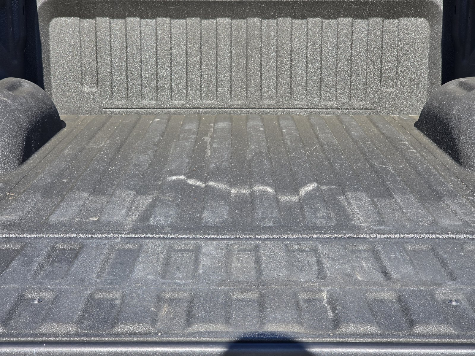 Used 2022 RAM 1500 Laramie AWD/4WD image 32