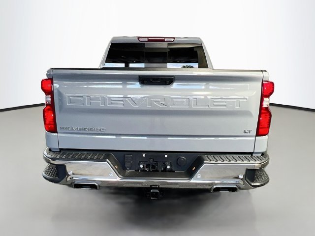Used 2024 Chevrolet Silverado 1500 LT AWD/4WD image 7