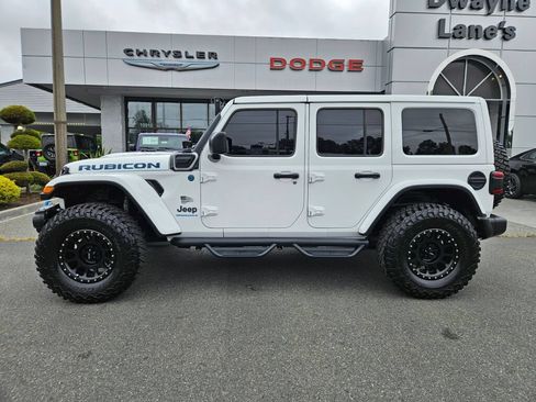 Used 2023 Jeep Wrangler Unlimited Rubicon 4xe AWD/4WD image 2