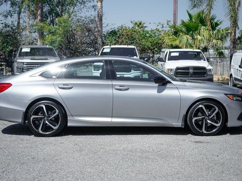 Used 2021 Honda Accord Sport image 10