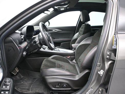 Used 2023 Dodge Hornet GT Plus w/ Track Pack AWD/4WD image 9