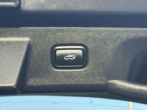 Certified 2023 Hyundai Tucson Limited AWD/4WD image 22
