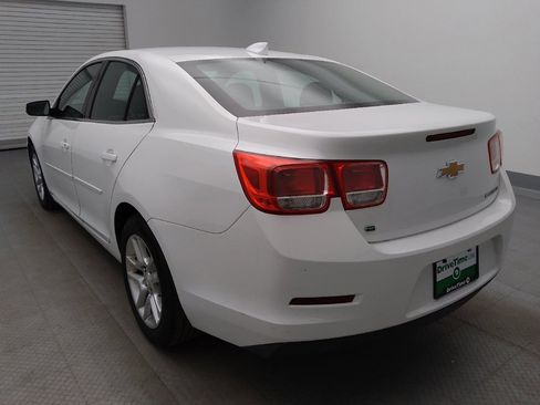 Used 2016 Chevrolet Malibu LT w/ Power Convenience Package FWD image 5