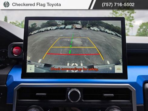 Used 2024 Toyota Tacoma TRD Off-Road w/ TRD Off Road Upgrade Package AWD/4WD image 13