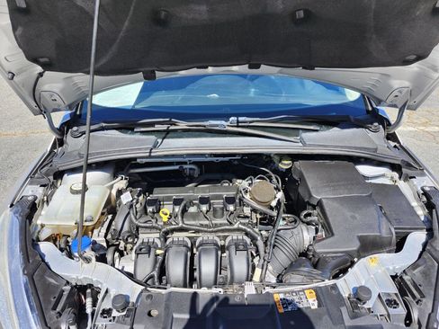 Used 2016 Ford Focus SE image 17