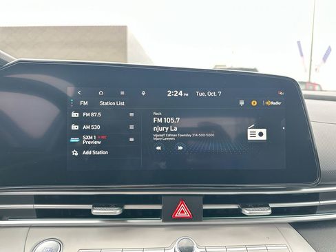 New 2025 Hyundai Elantra Limited image 41