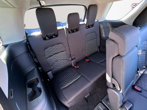 Certified 2022 Nissan Pathfinder SV image 25