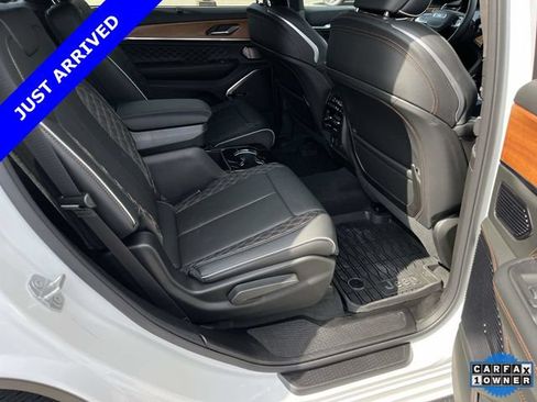 Certified 2026 Jeep Grand Cherokee L Summit w/ Obsidian Package AWD/4WD image 28