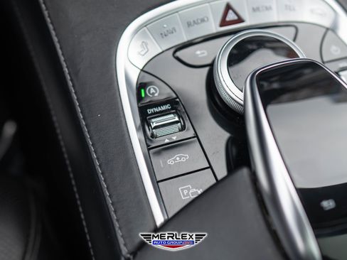 Used 2020 Mercedes-Benz S 560 4MATIC Sedan w/ Premium Package image 39
