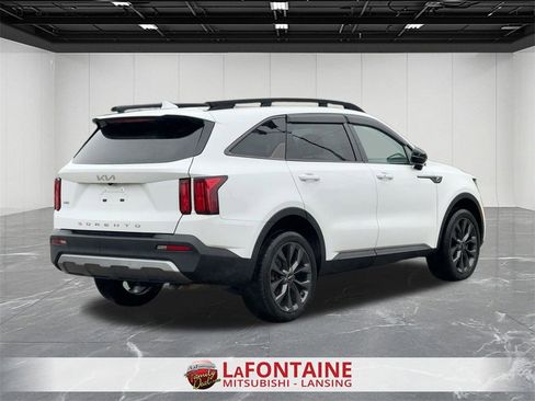 Used 2022 Kia Sorento SX Prestige image 5