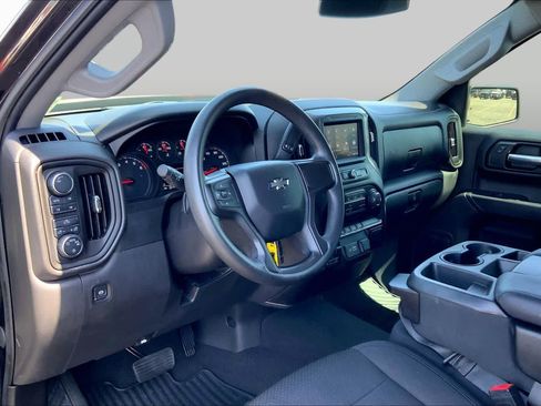 Used 2021 Chevrolet Silverado 1500 Custom Trail Boss AWD/4WD image 18