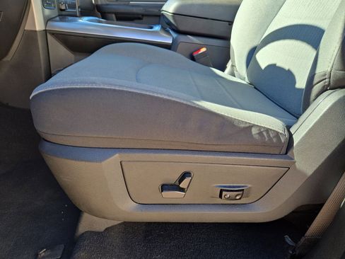 Used 2023 RAM 1500 Classic SLT w/ Trailer & Traction Group image 17