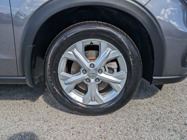 Used 2025 Honda HR-V LX image 11