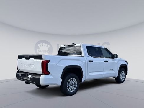 New 2026 Toyota Tundra SR5 AWD/4WD image 16