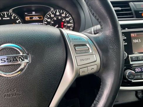 Used 2018 Nissan Altima 2.5 SV image 19