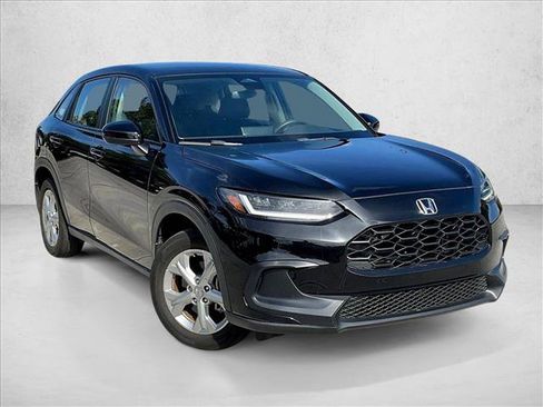 Used 2024 Honda HR-V LX image 11