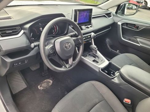 Used 2024 Toyota RAV4 LE image 7