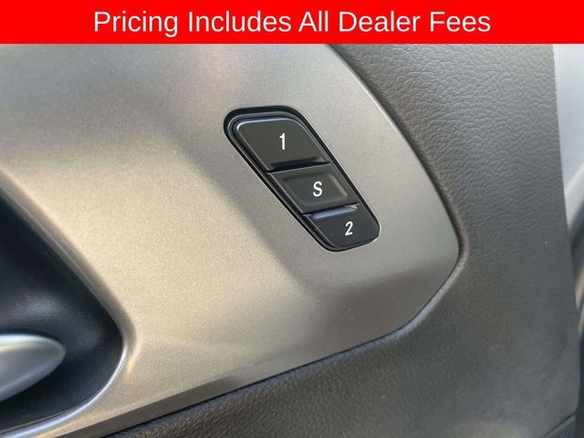 Used 2025 Chrysler Pacifica Select FWD image 21