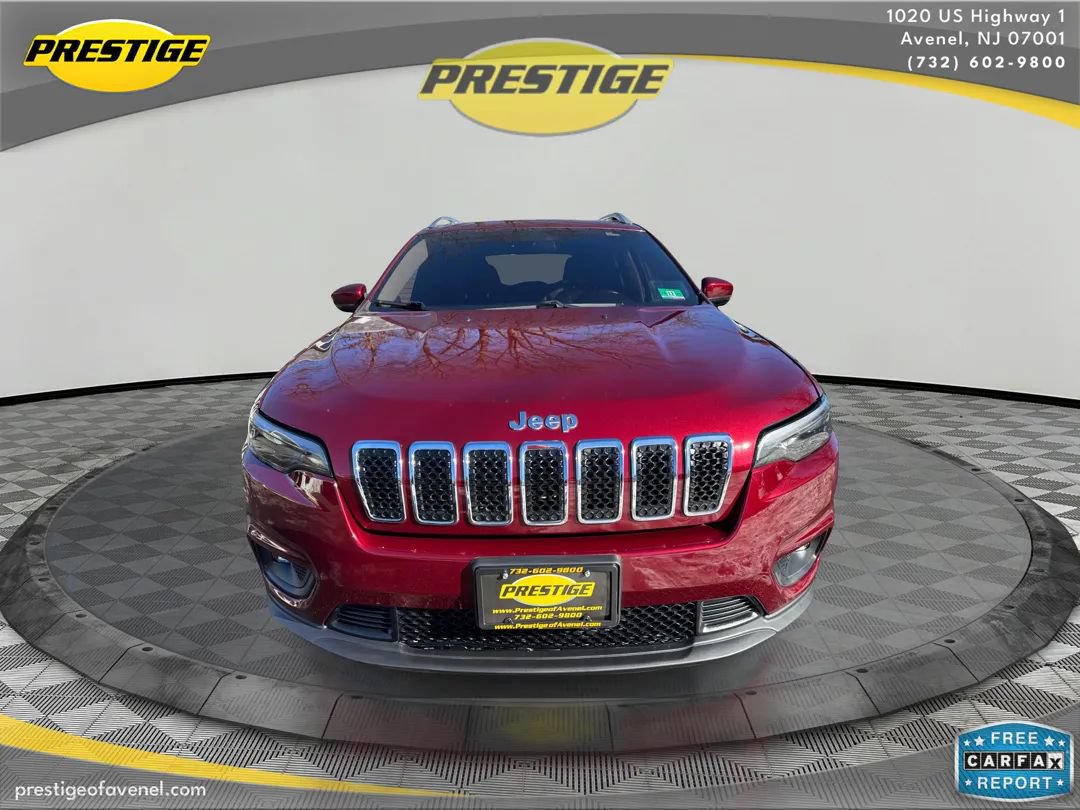 Used 2019 Jeep Cherokee Latitude Plus AWD/4WD image 2