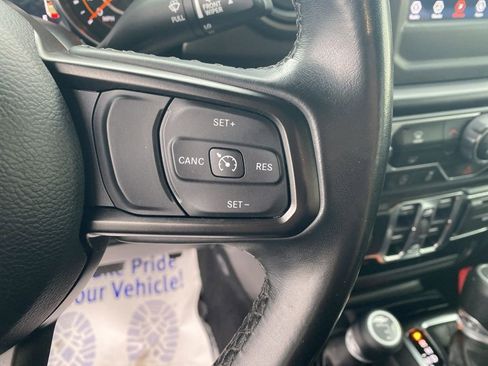 Used 2022 Jeep Wrangler Unlimited Sport AWD/4WD image 18