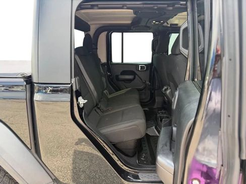 Used 2021 Jeep Gladiator Sport AWD/4WD image 30