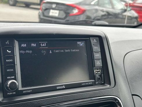 Used 2019 Dodge Grand Caravan GT FWD image 22