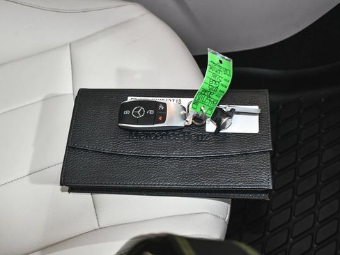 Used 2022 Mercedes-Benz GLB 250 4MATIC image 67